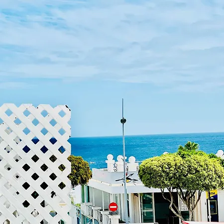 Canaryislandshost L Mar * Puerto del Carmen (Lanzarote)