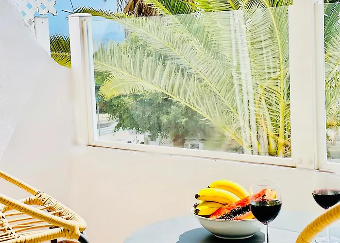 Canaryislandshost L Mar Apartment